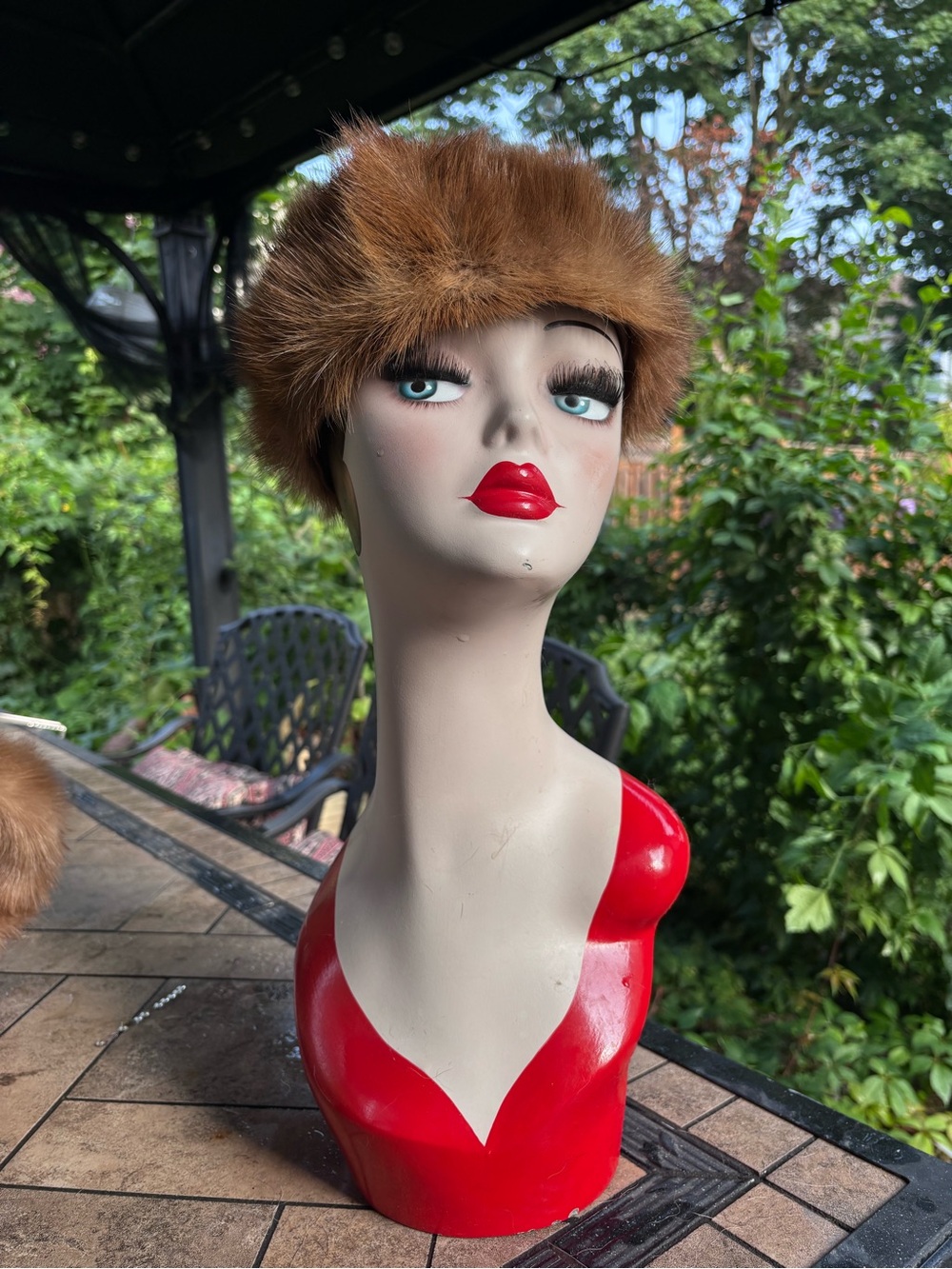 Vintage Brant Furriers Mahogany Mink Fur Hat | Brantford Ontario | 1960s